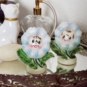 Anthropomorphic Midcentury Flower Faces Salt and Pepper Shakers